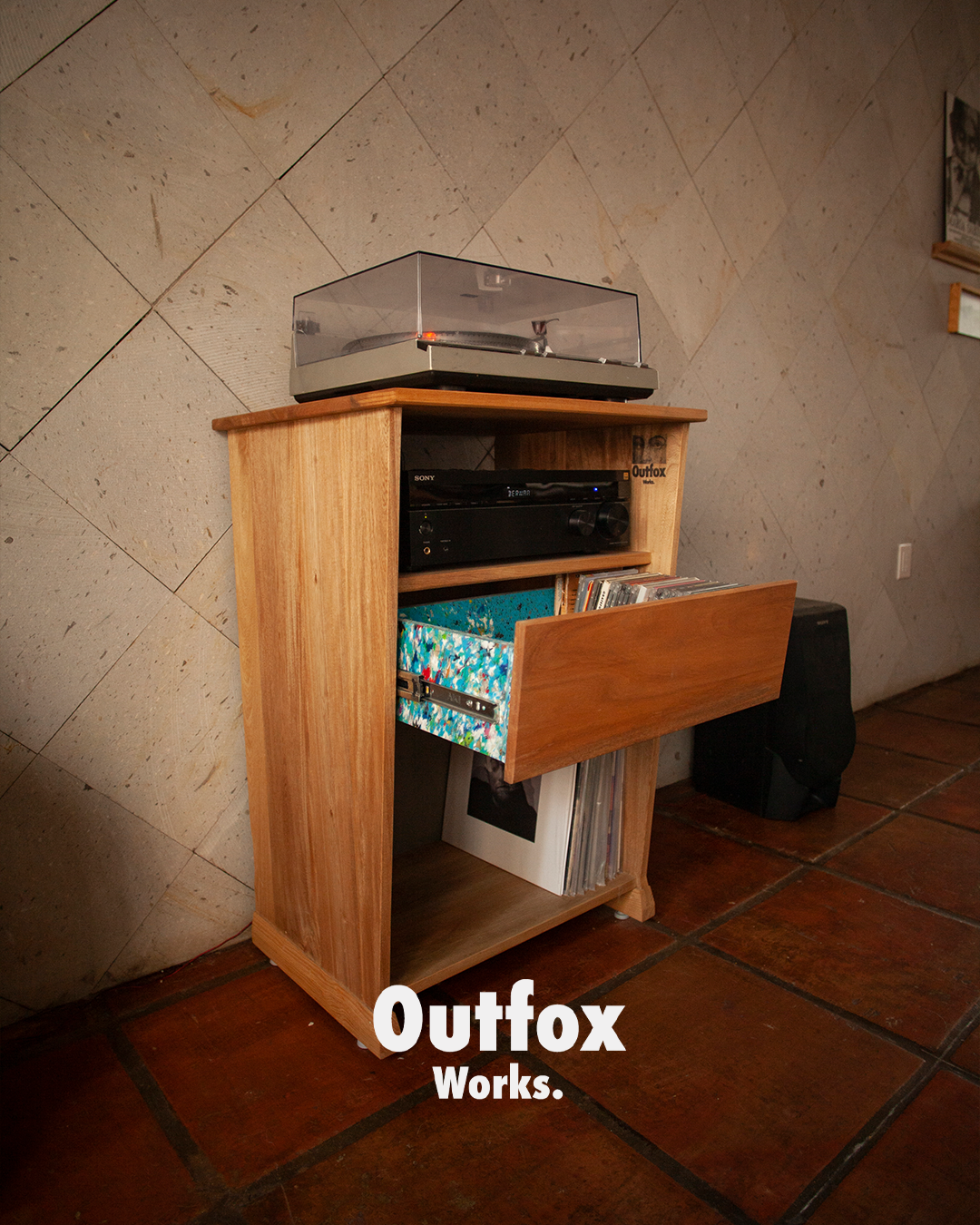 Mueble Premium para Tornamesa y Vinilos | Sistema "OSO"